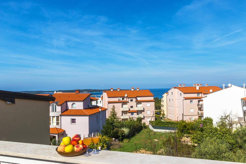 Apartments Dejana Штинян Екстер'єр фото